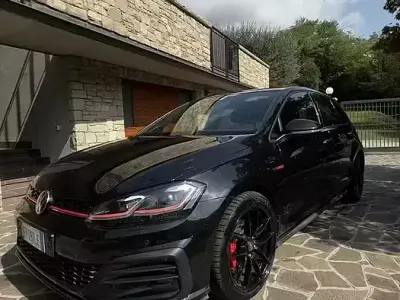 Usata VW Golf VII GTI 230 CV (169 kW) 2017 Nero Berlina