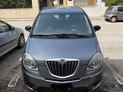 Usata Lancia Musa Gold 92 CV (67 kW) 2012 Monovolume