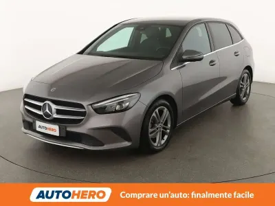 Usata Mercedes B180 116 CV (85 kW) 2019 Grigio Monovolume