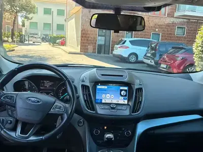 Usata Ford Kuga 120 CV (88 kW) 2019 Bianco SUV