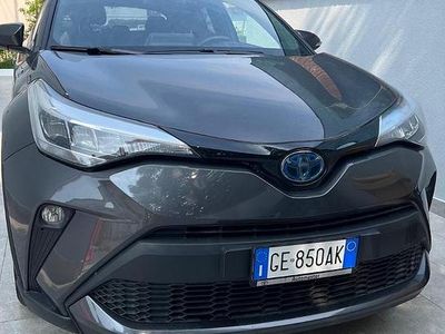 Usata Toyota C-HR 98 CV (72 kW) 2021 Grigio SUV