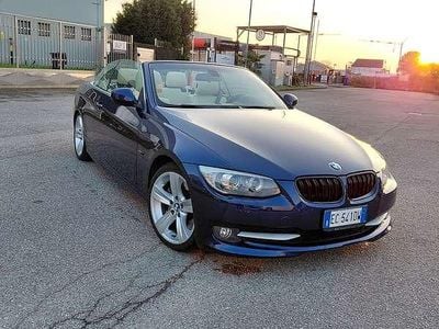 Usata BMW 335 Cabriolet Sport Line 306 CV (225 kW) 2011 Blu/azzurro Cabrio