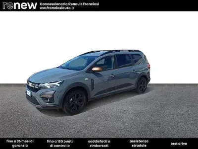 Usata Dacia Jogger Extreme 100 CV (73 kW) 2025 Grigio chiaro Monovolume