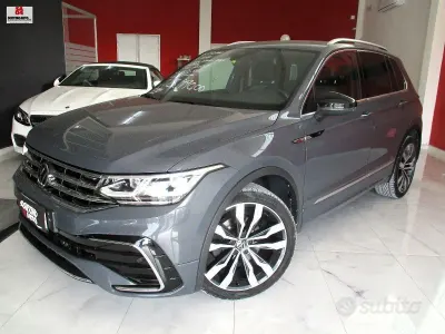 Gebraucht VW Tiguan R-line 150 PS (110 kW) 2022 Grau SUV
