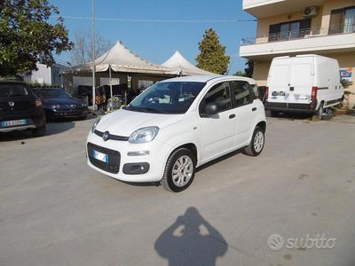 Usata Fiat Panda Lounge 80 CV (58 kW) 2018 Bianco Utilitaria