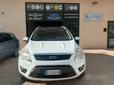 Usata Ford Kuga Titanium 163 CV (119 kW) 2011 Bianco SUV
