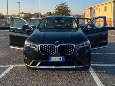 Usata BMW X4 249 CV (183 kW) 2022 Nero SUV