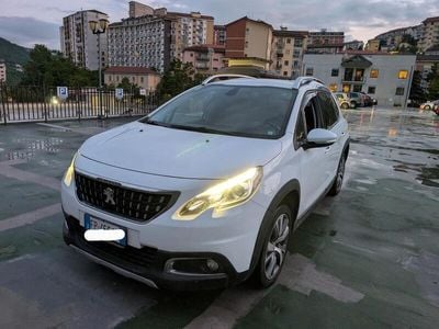 Usata Peugeot 2008 S 120 CV (88 kW) 2018 Bianco SUV