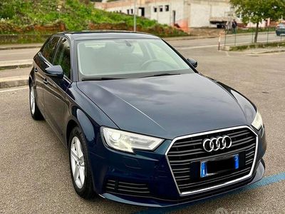 Blu Usata 2020 Audi A3 Berlina | 14.999 € (Ottimo prezzo)