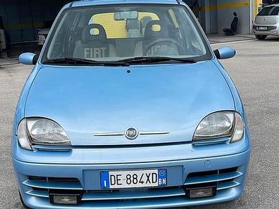 Usata Fiat 600 Anniversary 54 CV (39 kW) 2006 Blu Utilitaria