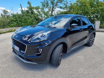 Usata Ford Puma Titanium 125 CV (91 kW) 2020 Nero SUV