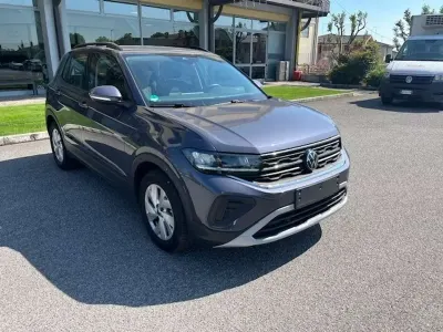 Usata VW T-Cross Life 95 CV (69 kW) 2024 Grigio SUV
