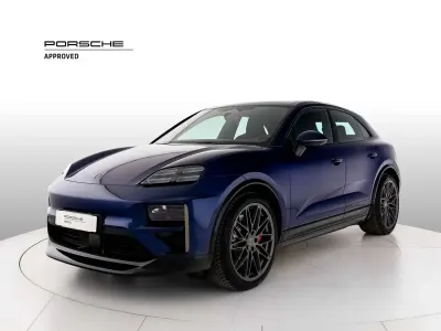 Usata Porsche Macan Turbo 144 kW (197 CV) 2025 Blu genziana metallizzato SUV