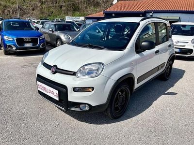 Usata Fiat Panda 4x4 95 CV (69 kW) 2017 Bianco Utilitaria