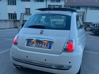 Usata Fiat 500 Lounge 69 CV (50 kW) 2008 Bianco Utilitaria