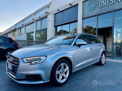 Usata Audi A3 Business 115 CV (84 kW) 2019 Grigio Berlina