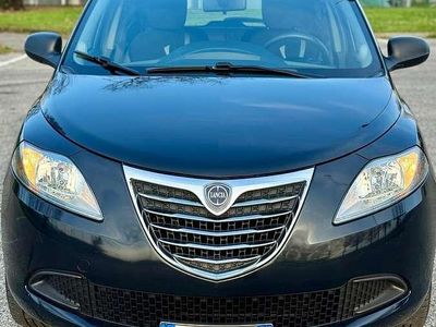 Usata Lancia Ypsilon Platinum 69 CV (50 kW) 2014 Utilitaria