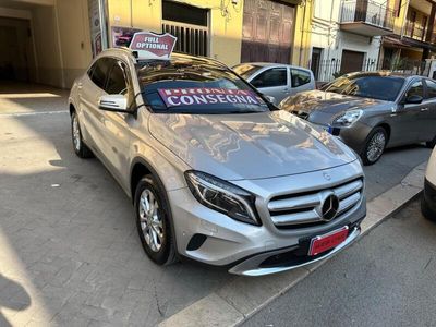 usata Mercedes GLA220 GLA 4Matic 9/2015 KM 154900