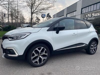 Usata Renault Captur 131 CV (96 kW) 2019 Bianco SUV