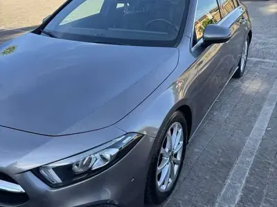 Usata Mercedes A180 Business 116 CV (85 kW) 2019 Berlina