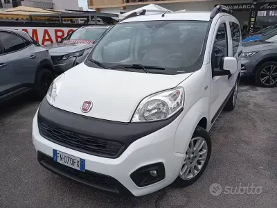 Occasion Fiat Qubo Lounge 80 ch (58 kW) 2018 Blanc Monospace