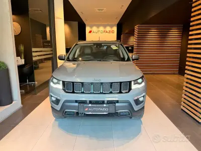 Usata Jeep Compass Trailhawk 170 CV (125 kW) 2020 Grigio SUV