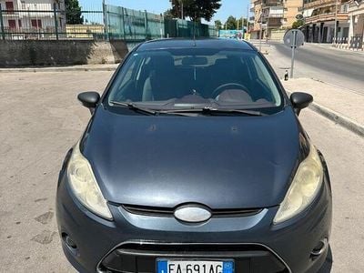 Usata Ford Fiesta 80 CV (58 kW) 2009 Nero Utilitaria