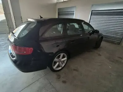 Usata Audi A4 Advanced 143 CV (105 kW) 2011 Nero Station wagon