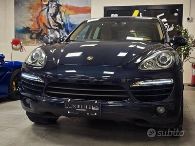 Usata Porsche Cayenne 245 CV (180 kW) 2011 Blu SUV