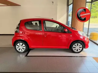 Usata Citroën C1 68 CV (50 kW) 2010 Rosso Utilitaria