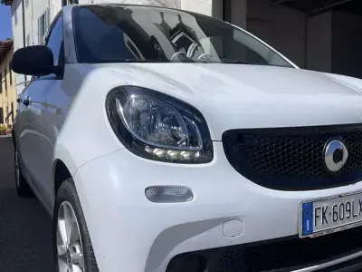 Usata Smart ForFour Prime 71 CV (52 kW) 2017 Utilitaria