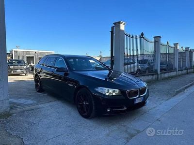 Begagnad BMW 520 190 HK (139 kW) 2015 Svart Kombi
