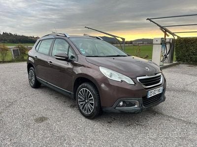 Usata Peugeot 2008 75 CV (55 kW) 2015 Marrone SUV