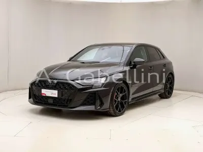 Nuova Audi RS3 400 CV (294 kW) 2025 Nero Berlina
