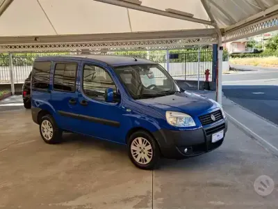 Usata Fiat Doblò Family 85 CV (62 kW) 2007 Blu Monovolume