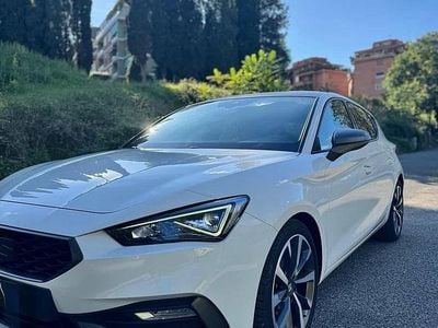Usata Seat Leon 110 CV (80 kW) 2021 Bianco Utilitaria