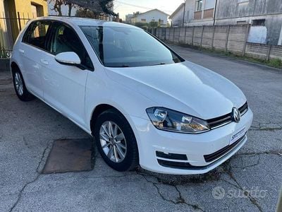 Usata VW Golf VII 110 CV (80 kW) 2016 Bianco Berlina