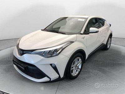 Gebraucht Toyota C-HR Active 122 PS (89 kW) 2023 Weiß SUV
