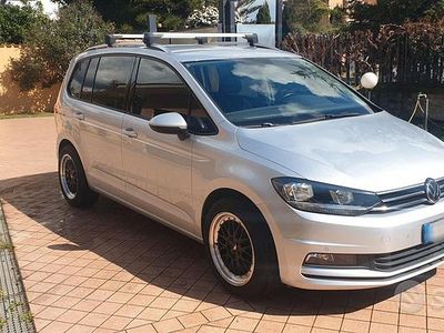Usata VW Touran 150 CV (110 kW) 2020 Grigio Monovolume