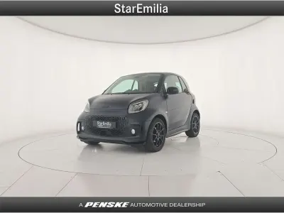 Usata Smart ForTwo Coupé 60 kW (82 CV) 2022 Blu/azzurro Utilitaria
