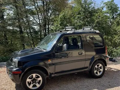 Usata Suzuki Jimny 86 CV (63 kW) 2007 Nero SUV