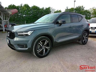 Usata Volvo XC40 179 CV (131 kW) 2020 Grigio SUV