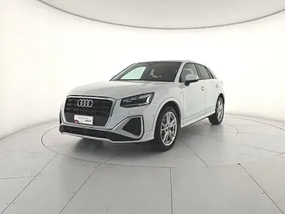 Usata Audi Q2 S-Line 150 CV (110 kW) 2025 Bianco ghiaccio metallizzato SUV