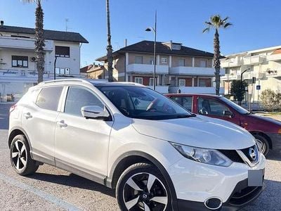 Usata Nissan Qashqai N-Connecta 110 CV (80 kW) 2017 Bianco SUV