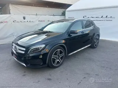 Usata Mercedes GLA200 Premium 136 CV (100 kW) 2016 Nero SUV