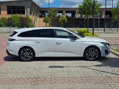 Usata Peugeot 308 Allure 131 CV (96 kW) 2022 Bianco Station wagon