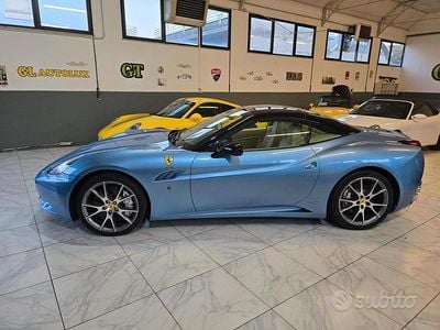 Usata Ferrari California 490 CV (360 kW) 2010 Blu Cabrio