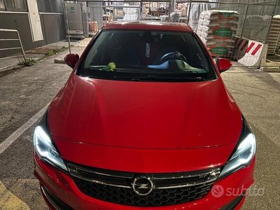 usata Opel Astra 5ª serie - 2017