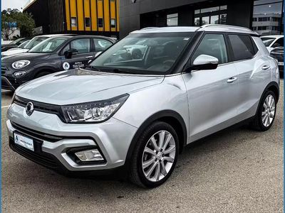 Usata SsangYong Tivoli 116 CV (85 kW) 2018 Grigio SUV