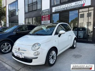 Usata Fiat 500 Lounge 69 CV (50 kW) 2015 Bianco Utilitaria